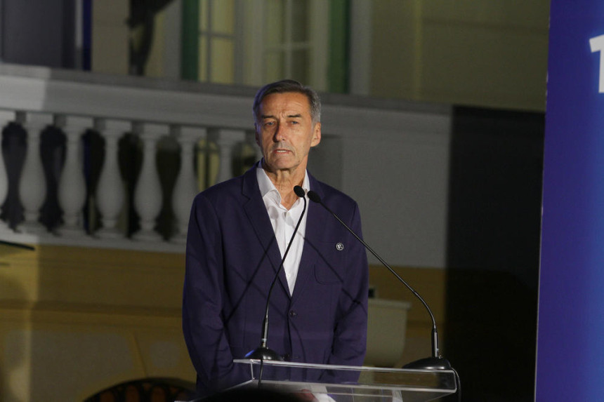 Preminuo košarkaš Žarko Varajić