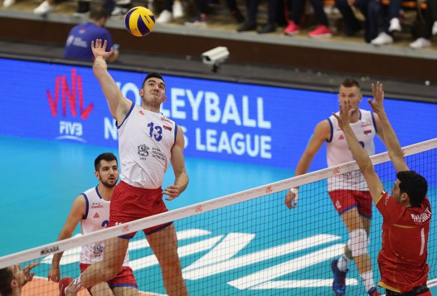 LN: Orlove samo teorija vodi u Čikago!