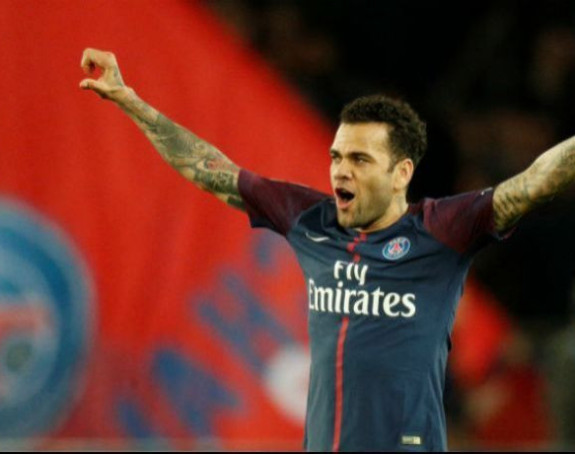 Gotovo! Alves se oprostio od PSŽ-a!