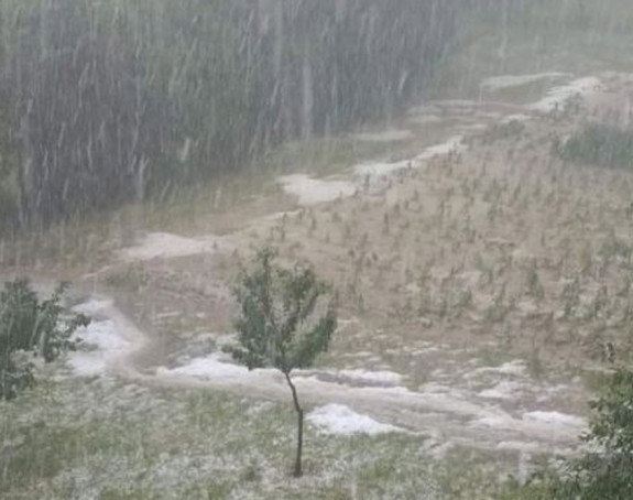 Nebo se otvorilo iznad Zenice 