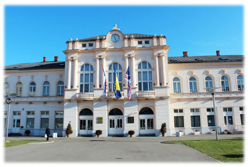 Bijeljina: Vraćeni na posao stari načelnici 