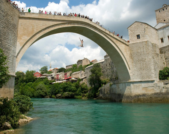 Mostar: 12 godina od obnove Starog mosta