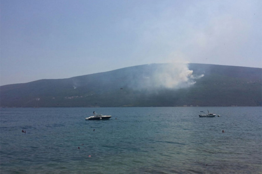 Vatra ponovo gori na Luštici