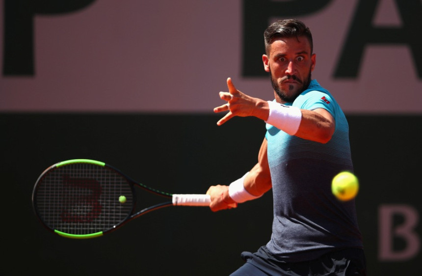 Džumhur ispao na startu turnira u Hamburgu!