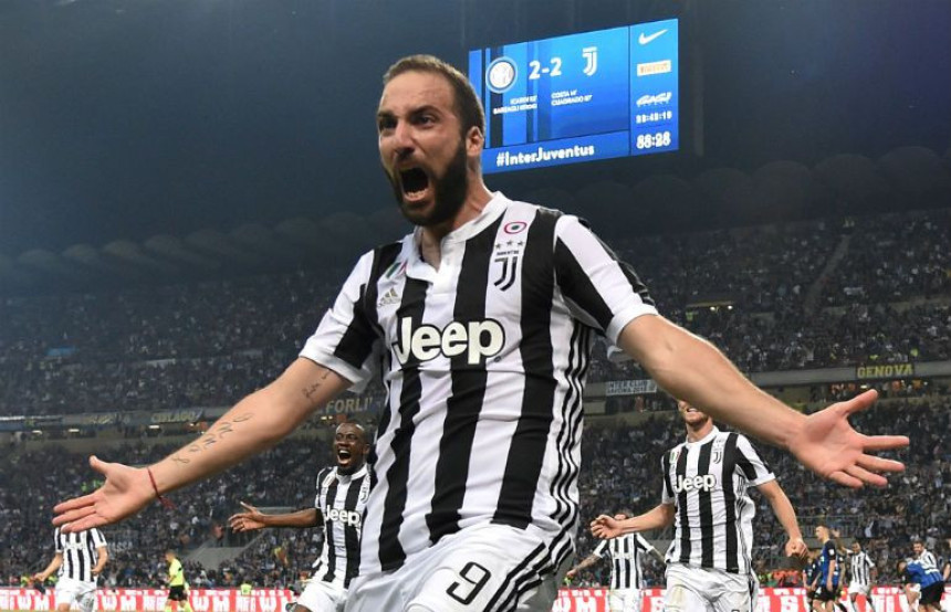 Juventus zvao da čestita, Milan im ozbiljno tražio Iguaina!