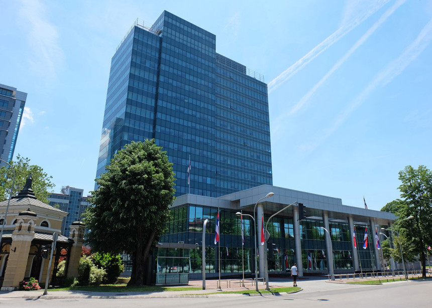 Владине мјере за јавни сектор у РС