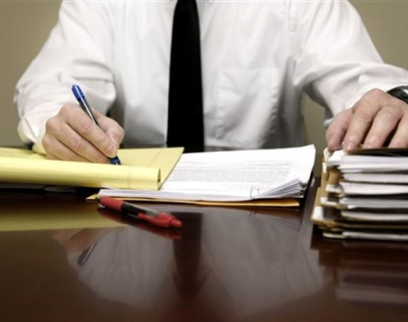 Nakon izbora smanjenje plata? 