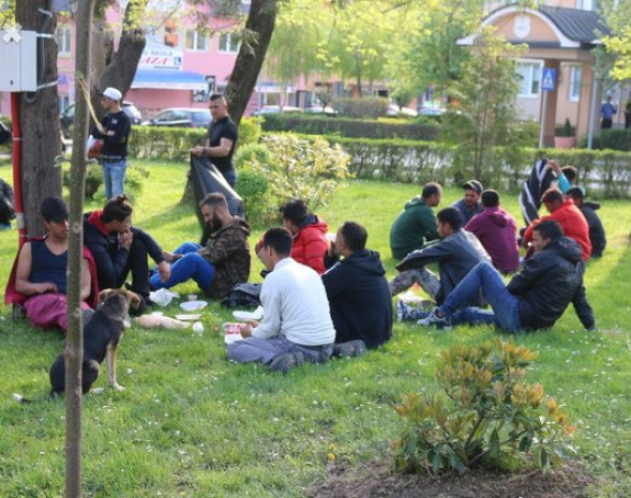 Velika Kladuša: Iseliti migrante