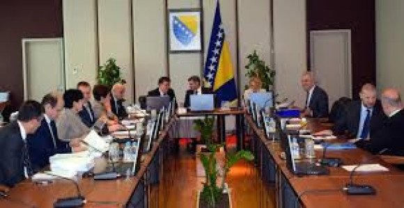Privremeni budžet ili prekid rada
