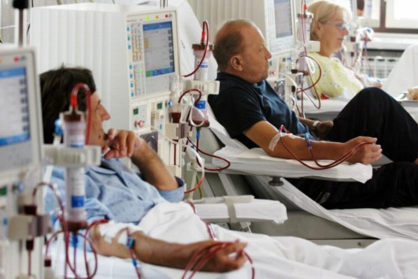 Aparati zastarjeli, liječenje skupo