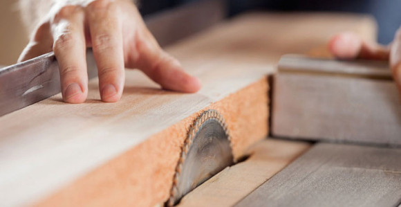 Dajte građu ili stupamo u štrajk