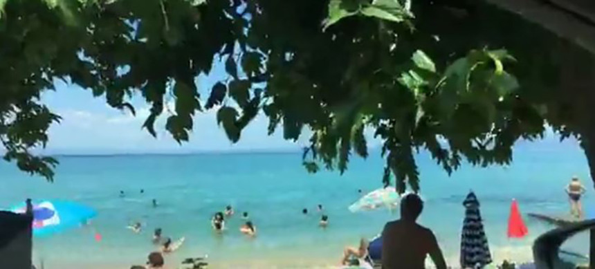 Dječaka spasio ljekar koji se zadesio na plaži 
