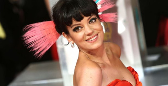 Lili Alen ostala bez izdavačke kuće