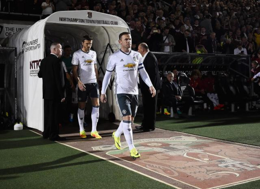 Runi: Kritike? Ne slušam gluposti!