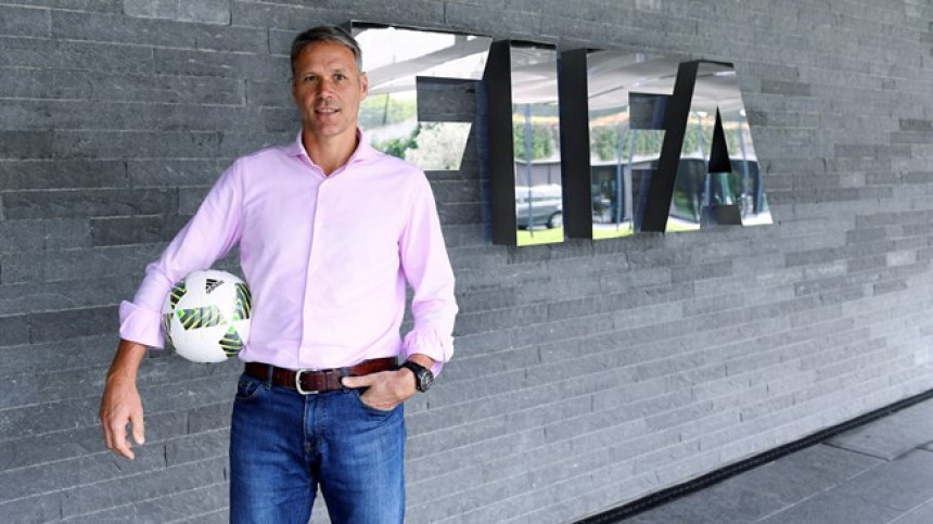 Marko Van Basten tehnički direktor FIFA-e!