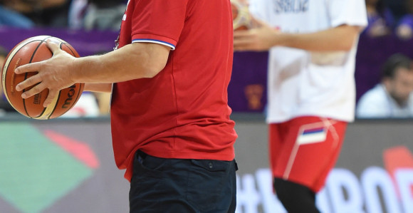 Zašto je Muta Nikolić "pecnuo" Hrvate?!
