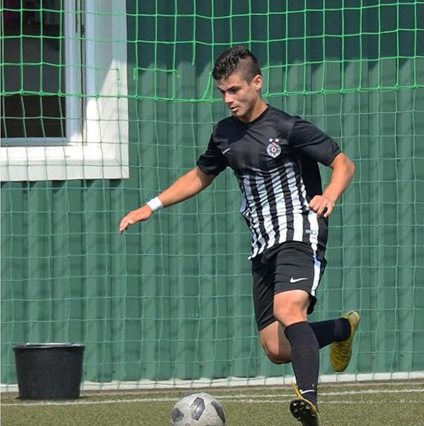Mladi Partizanov Bijeljinac posjetio Isaiju u bolnici!