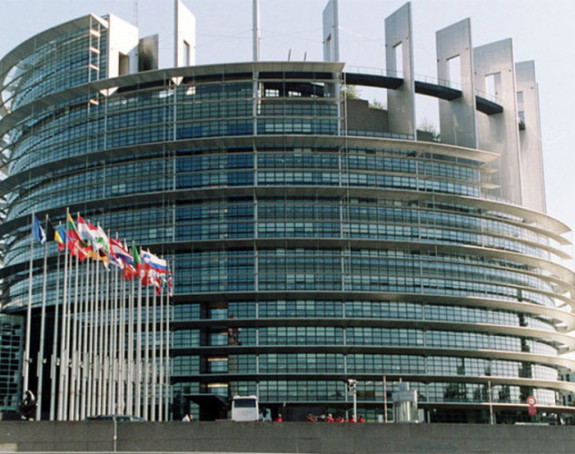 Skandal potresa parlament Evrope