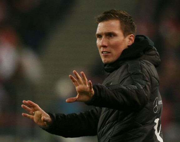 Deset godina i 19 smjenjenih trenera!