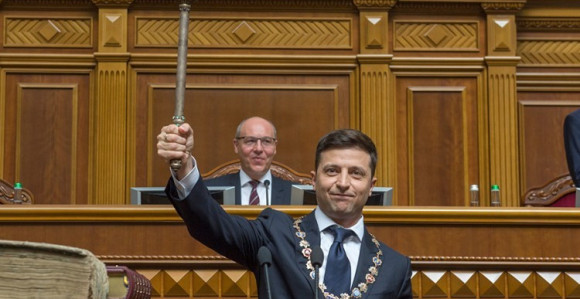 Зеленски тражи да посланици иду на полиграф