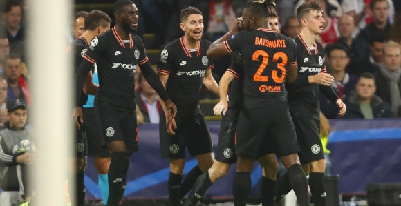 LŠ: Ajaks proklinje VAR, Čelsi slavi "džokera" sa klupe!