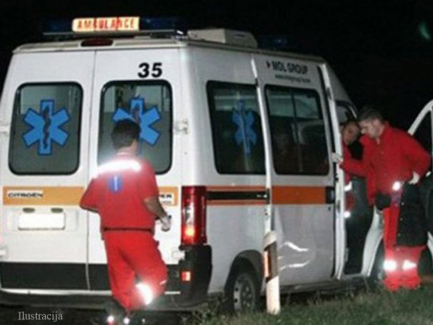 Sudar dva autobusa, jedno povrijeđeno