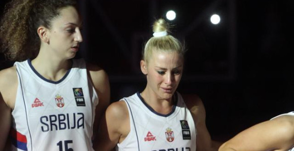 Video: Milica se u suzama oprostila od reprezentacije Srbije!