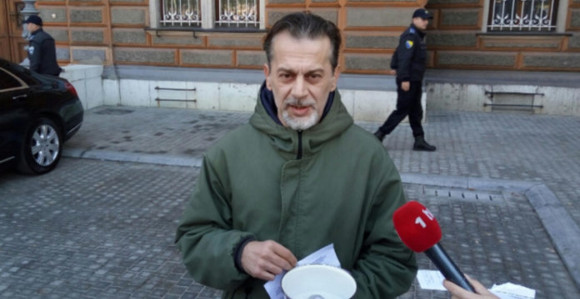 Грађани исмијали "предсједнички тротоар"