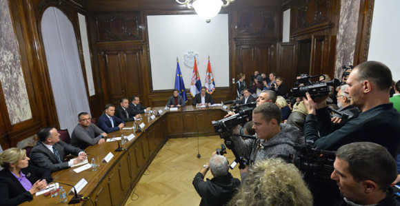 Povucite svoje varvarske tarife