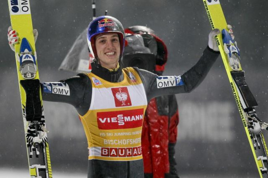 Šlirencauer učestvuje na “Četiri skakaonice”!