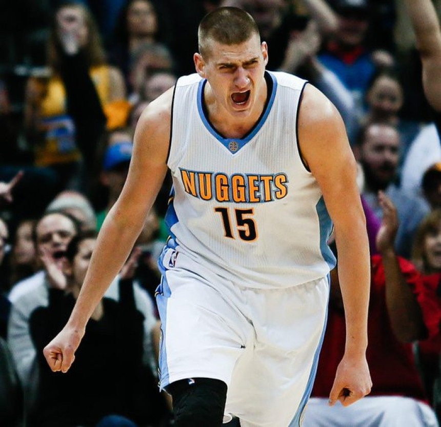 Nikola Jokić zaludeo NBA!