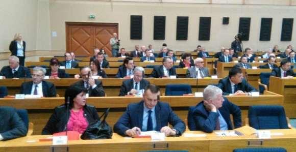 Srpska se zadužuje za 460 miliona KM
