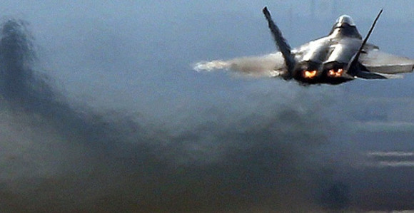 Desetine vazdušnih udara na islamiste