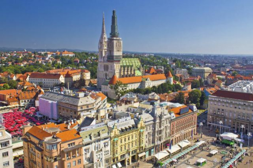 Zagreb: Sporna čokolada na bilbordu