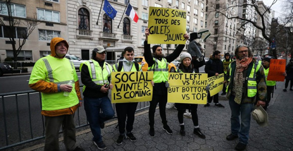 Одржан протест ''жутих прслука''