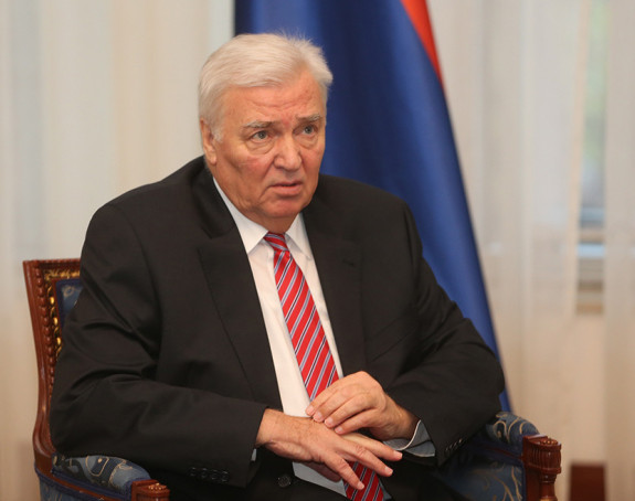 ДНС гласао и за нова задужења