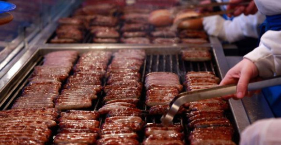 Bajern poklanja kobasice svakome ko pobedi Lajpcig!