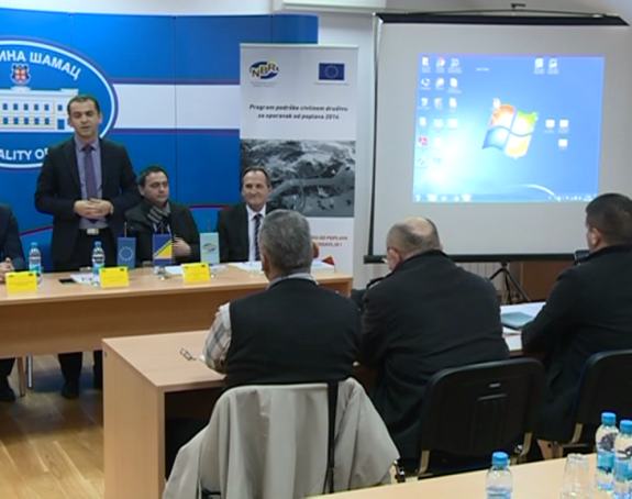 Podrška povratku poplavljenih