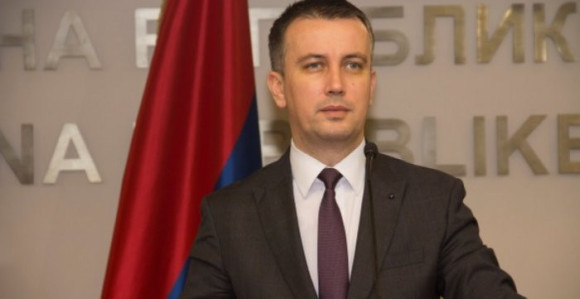 "Iz straha Dodik skuplja ljude"