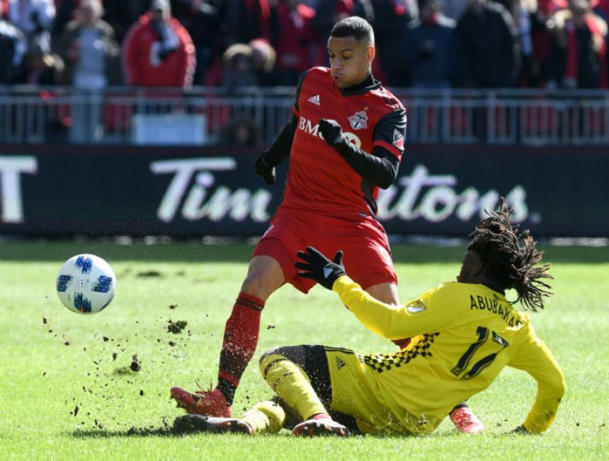 Nekad Ajaks, Fener i PSŽ, sad previše lud i za Toronto!