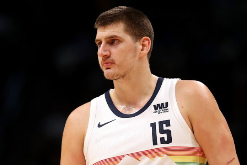NBA suspenduje Jokića?!