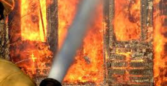 Vatrogasci tokom noći gasili 2 požara