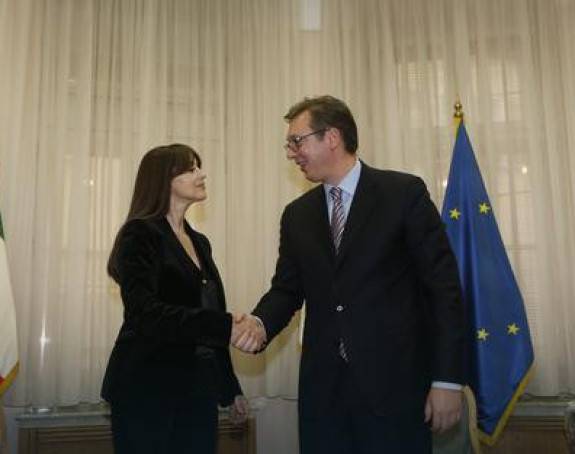 Za Moniku korpa srpskih proizvoda 