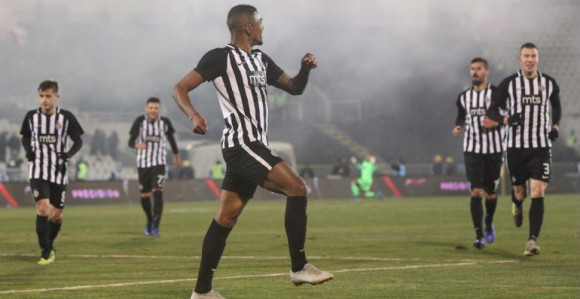 Partizan drugačijeg lica: Zvezdi prijete oba špica!
