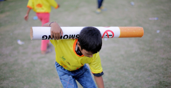 Prva cigareta prije 13. godine