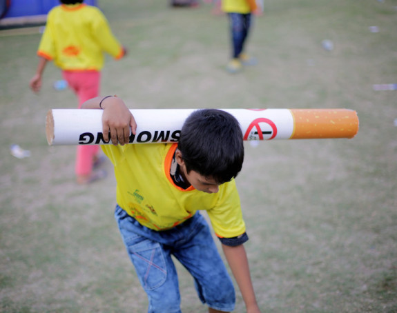 Prva cigareta prije 13. godine