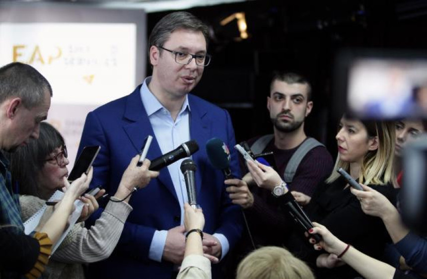 Vučić: Poštujem i Đinđića i Šešelja