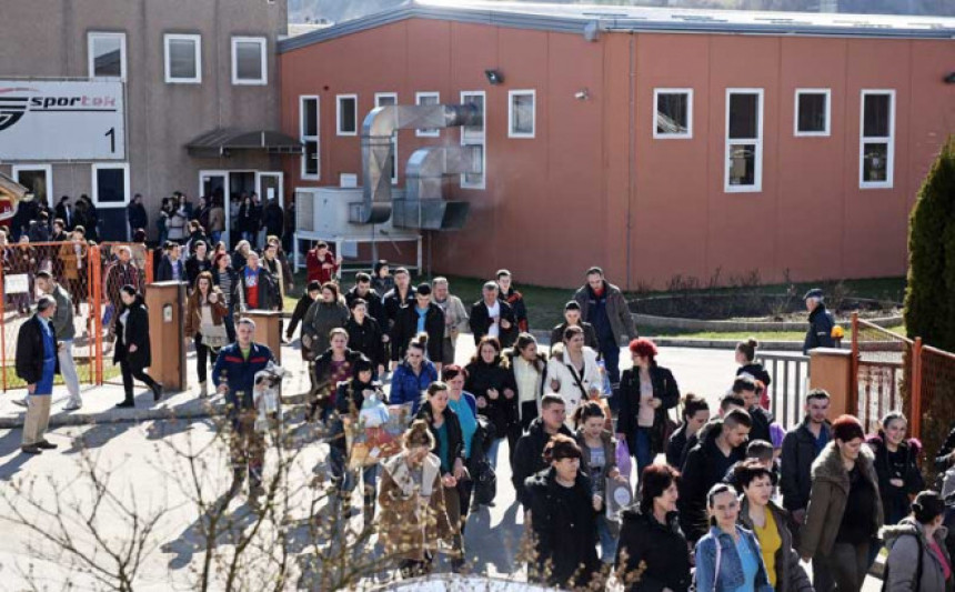 Vlada ukinula olakšice firmama