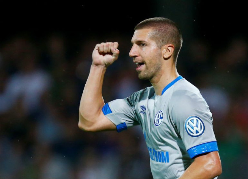 Nastasić postaje prvi Srbin u četiri najjače lige Evrope?