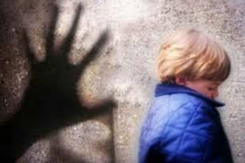 Okrećemo li glavu od nasilja nad djecom?